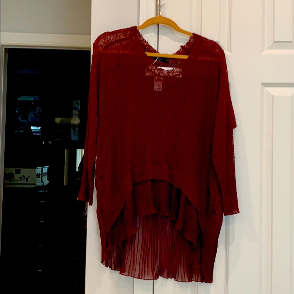 High Low burgundy 65% cotton 35% polyester blouse